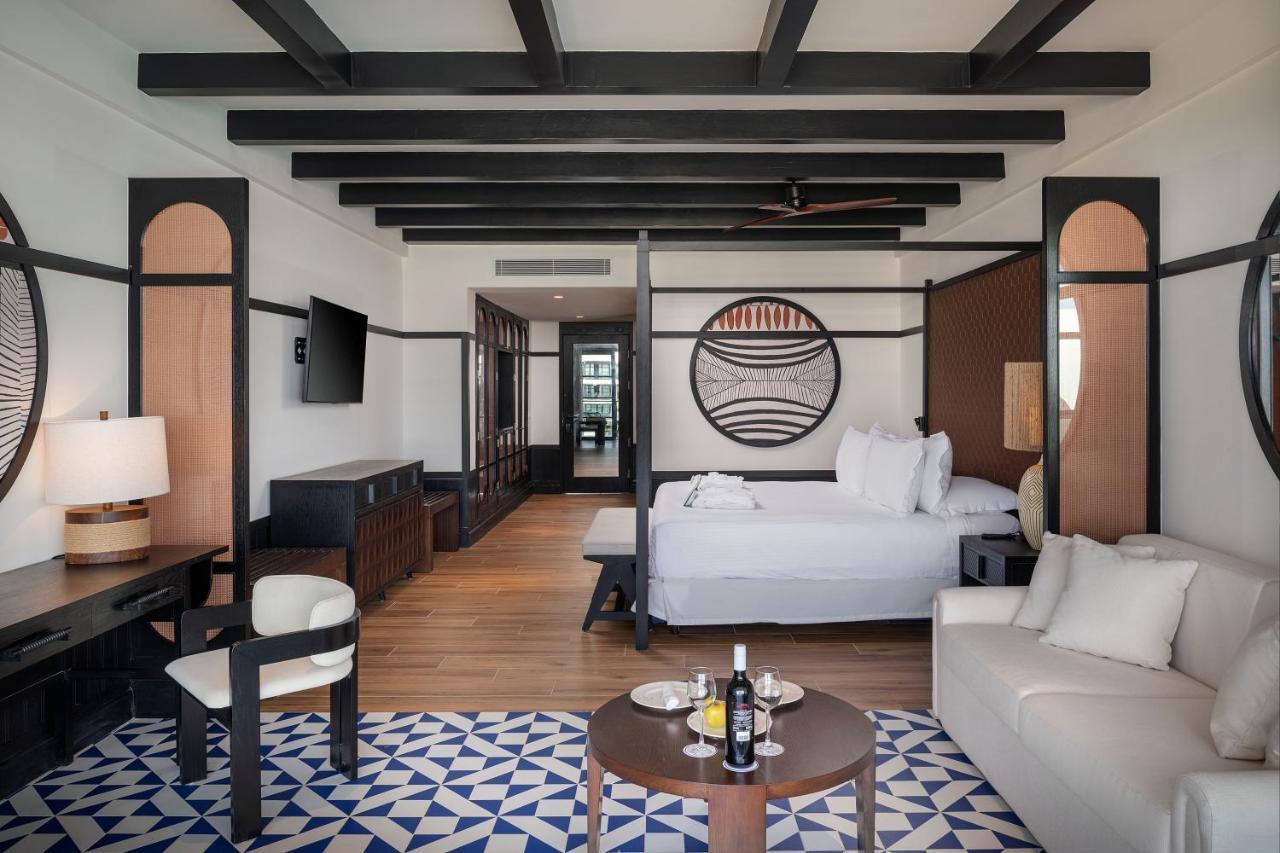 Hotel Ocean Eden Bay (Adults Only) Spring Rises Exteriér fotografie A room at the hotel